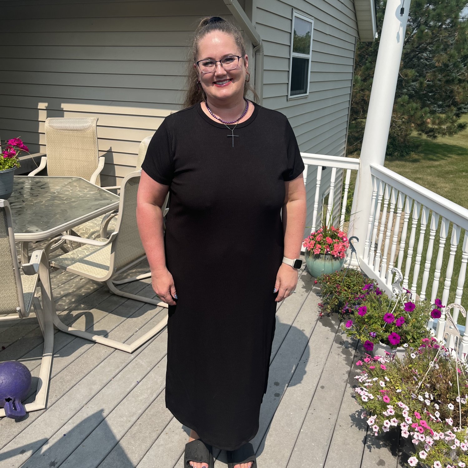 Fat mom Ginger outside #EYJvSA8h