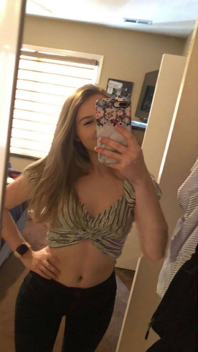 Slut begs to be trained, exposed and ruined. Dm to be next #lP0uyRu3